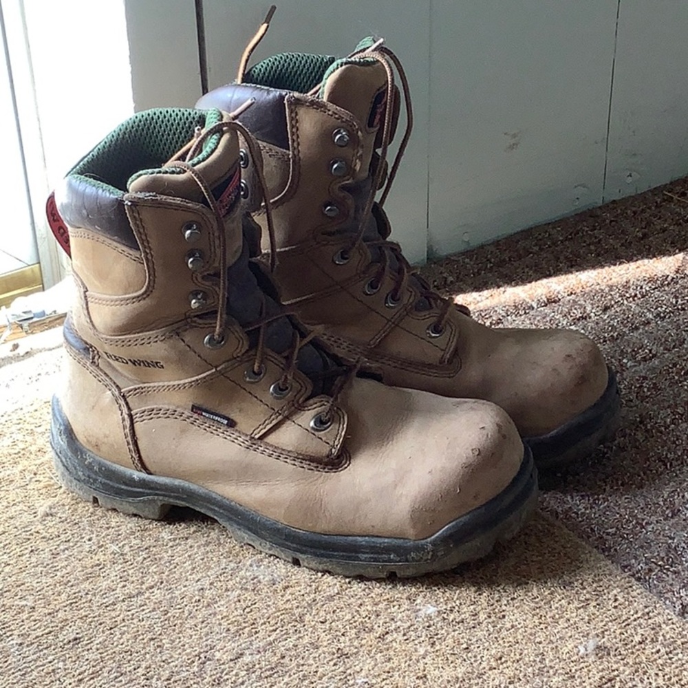 High top safety boots